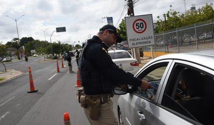 fiscalização PRF ação (Foto: Divulgação/PRF)