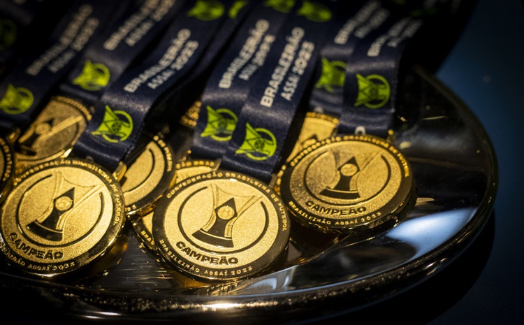 Medalhas para o futuro campeão do Brasileirão Assaí 2023.
