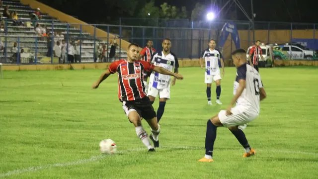Altos 3 x 1 River-PI pela 10ª rodada do Campeonato Piauiense.