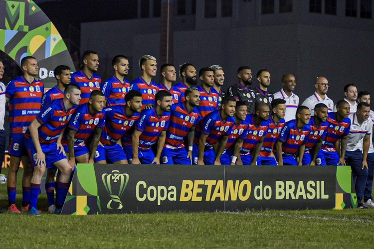 Copa do Brasil abre com classificação do estreante Marcílio Dias.