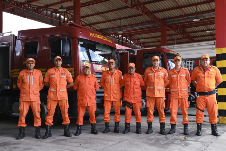 Corpo de Bombeiros reforça efetivo e orienta foliões durante Carnaval no Piauí.
