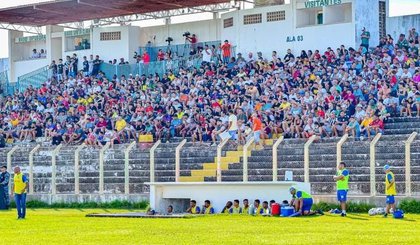 Estádio Tiberão, em Floriano. (Foto: Reprodução/Studio Aguia Fotografias)
