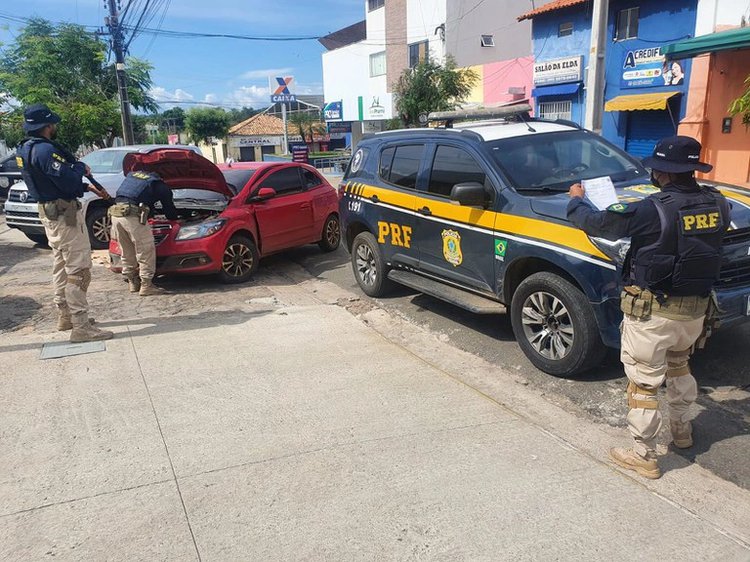 Foragido da justiça é preso em Floriano após causar acidente.
