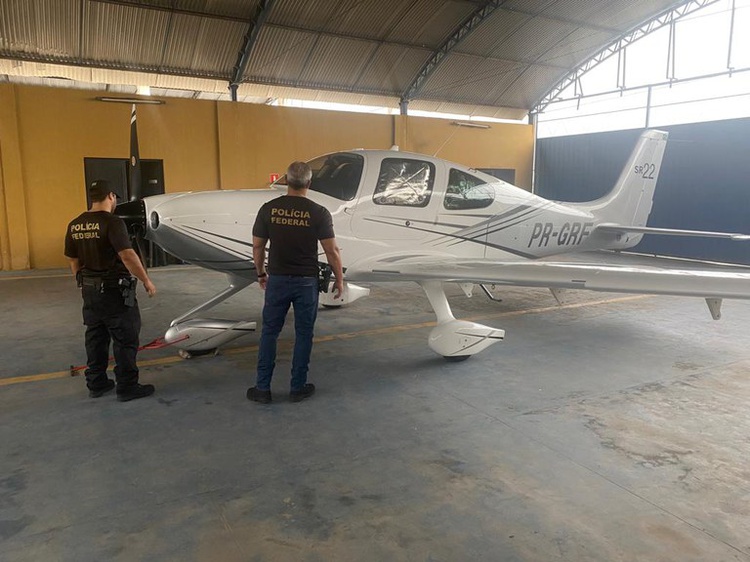 PF deflagra operação de combate ao tráfico internacional de drogas e lavagem de dinheiro.
