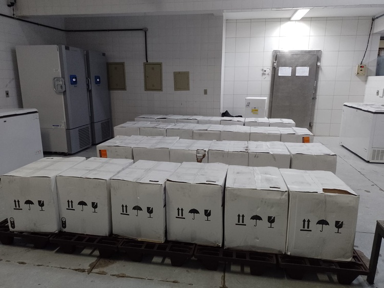 Piauí recebe mais 83 mil doses da vacina bivalente contra a covid-19.