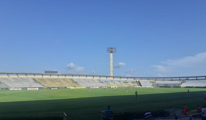 River-PI x Corisabbá no estádio Albertão, em Teresina. (Foto: Léia Alencar)