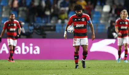 Rubro-Negro perde de 3 a 2 para o Al Hilal no Marrocos. (Foto: James Williamson - AMA/Getty Images)