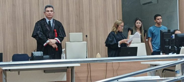 Acusado de homicídio em Santa Cruz do Piauí é condenado a mais de 20 anos de prisão em julgamento perante o Tribunal do Júri.