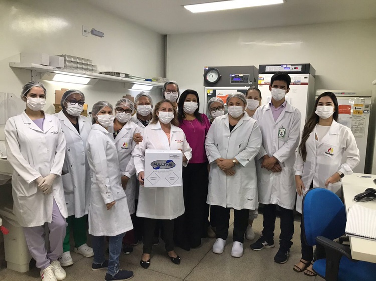 Equipe do Hemopi envolvida na transfusão de sangue raro.