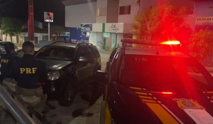 Floriano (PI): PRF recupera veículo roubado há um ano na Bahia. (Foto: PRF)