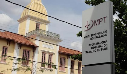 MPT-PI e OAB discutem irregularidades trabalhistas na administração pública. (Foto: Divulgação/MPT-PI)