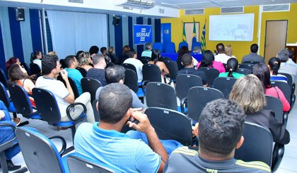 Prefeitura e Sebrae promovem palestra para fomento do turismo em Floriano. (Foto: Reprodução)