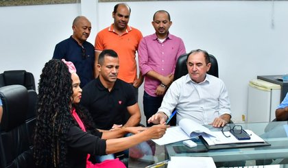Vereadores destinam emendas no valor de R$ 110 mil em apoio ao Corissabbá. (Foto: Ascom/Câmara Municipal de Floriano)