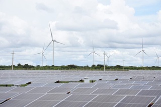 Complexo solar foi construído ao lado do parque eólico, também da Ibitu Energia.