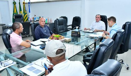 Floriano: Prefeitura iniciará em maio o programa "Nosso Bairro é Limpeza 2023". (Foto: Secom/Prefeitura de Floriano)