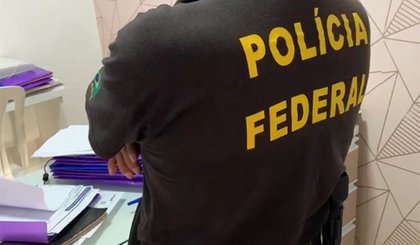 Operação da PF cumpre mandados contra criminosos que fraudam compras de casas. (Foto: PF)