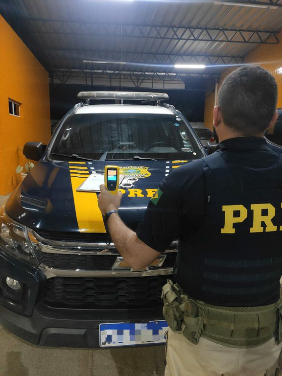 Operação Semana Santa: PRF prende homem por embriaguez ao volante em Floriano (PI).