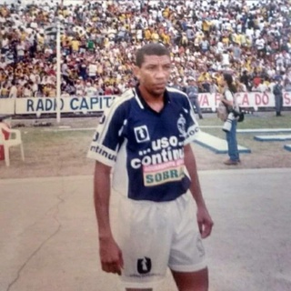 Edilson Pereira de Souza, ex-atleta do Corisabbá (1991-1998).