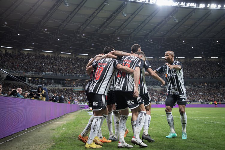 Em rodada de fôlego, gigantes do futebol brasileiro ofereceram espetáculos para os torcedores.