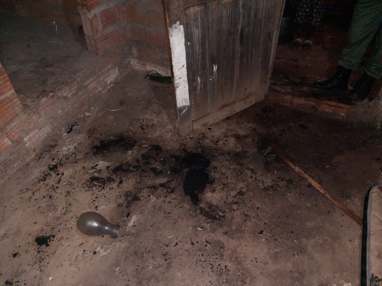 Filho é preso suspeito de estuprar a própria mãe e tocar fogo em sofá de casa em Itaueira.