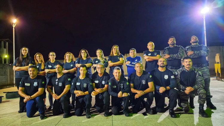 Grupo Tático Prisional (GTP) realiza capacitação com policiais penais de Picos.