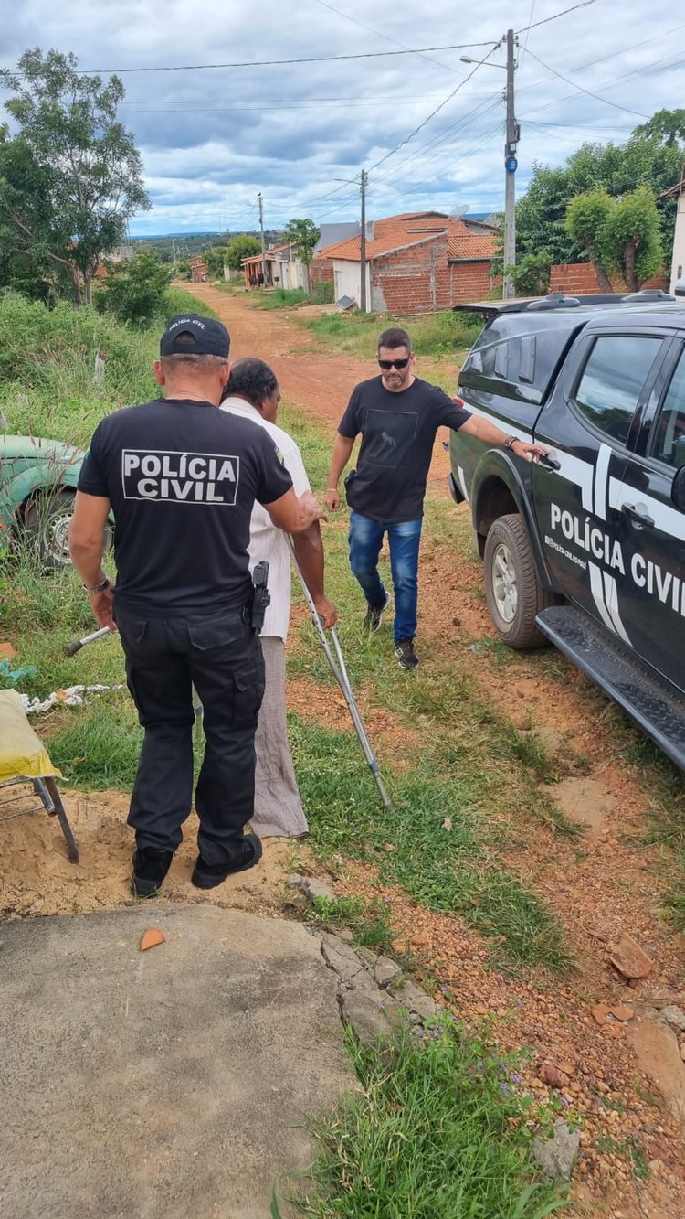Idoso condenado por estupro contra a própria sobrinha é preso pela polícia no Piauí.