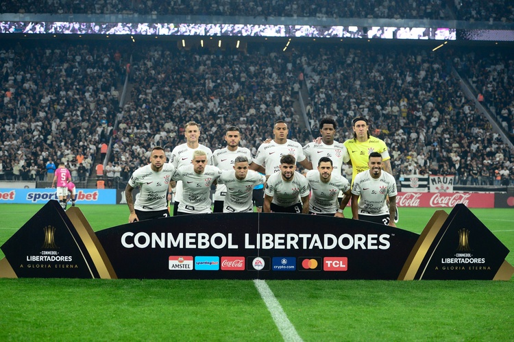 O resultado deixou o Timão na 3ª posição do Grupo E com três pontos.
