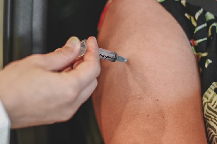 Piauí realiza Dia D de vacinação contra influenza e Covid-19 no sábado (20).