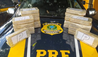 Picos: PRF apreende 20 Kg de cocaína avaliados em mais de R$ 2,4 milhões. (Foto: Divulgação/PRF)