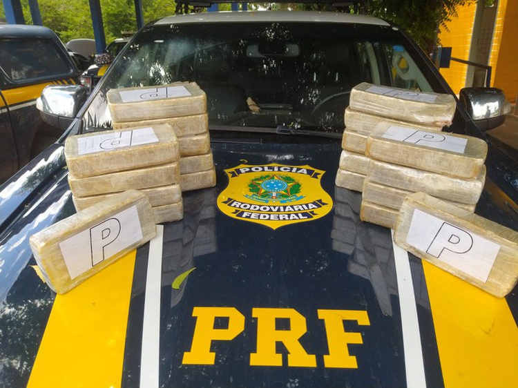 Picos: PRF apreende 20 Kg de cocaína avaliados em mais de R$ 2,4 milhões.