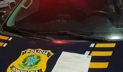PRF em Bom Jesus (PI) prende foragido da justiça do estado de São Paulo pelo crime de extorsão. (Foto: Divulgação/PRF)