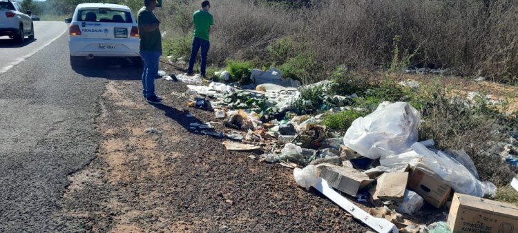 SEMAN faz monitoramento e realiza limpeza de resíduos descartados de forma irregular em Floriano.