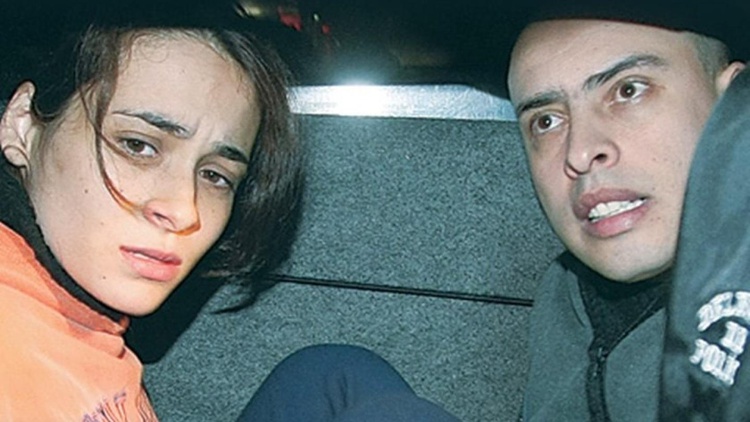 Anna Carolina Jatobá e Alexandre Nardoni, culpados por homicídio triplamente qualificado.
