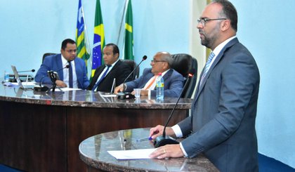 Joab Curvina cobra soluções para melhorar a segurança pública de Floriano. (Foto: Divulgação/Câmara Municipal de Floriano)