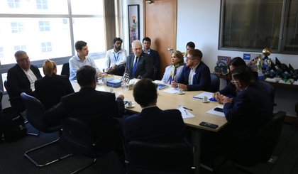 Rafael Picciani, secretário estadual de Esportes e Lazer do Rio de Janeiro, recebeu os representantes da CONMEBOL e CBF. (Foto: Alex Ramos/CBF)