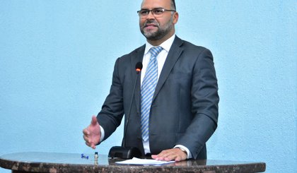 Vereador Joab Curvina, presidente da Câmara Municipal de Floriano. (Foto: Divulgação/Câmara Municipal de Floriano)