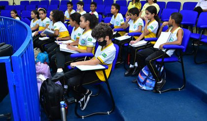 Visita dos alunos da Escola Mega de Floriano. (Foto: Divulgação/Câmara Municipal de Floriano) Visita dos alunos da Escola Mega de Floriano. (Foto: Divulgação/Câmara Municipal de Floriano)