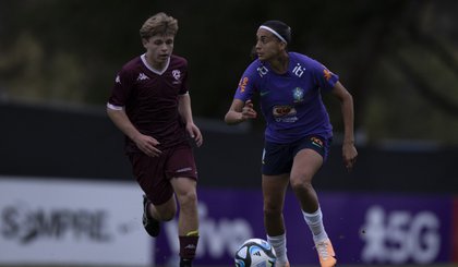 Jogo-treino da Seleção Feminina Principal na Gold Coast: Brasil x Football Queensland Sub-15. (Foto: Thais Magalhães/CBF)