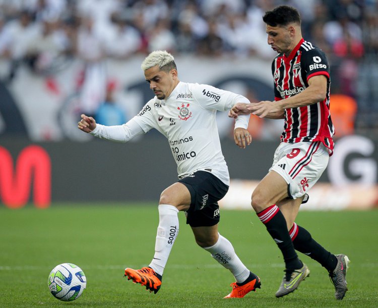 Majestoso abre semifinais da Copa Betano do Brasil.