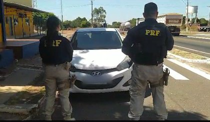 veículo adulterado (Foto: Divulgação/PRF)