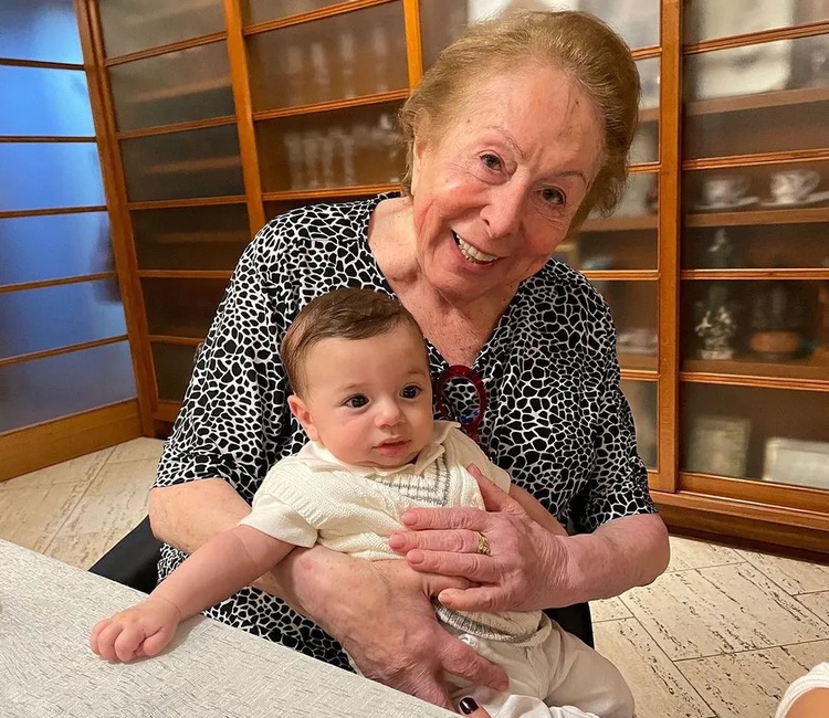 Aracy Balabanian e Luca, filho da atriz Claudia Raia