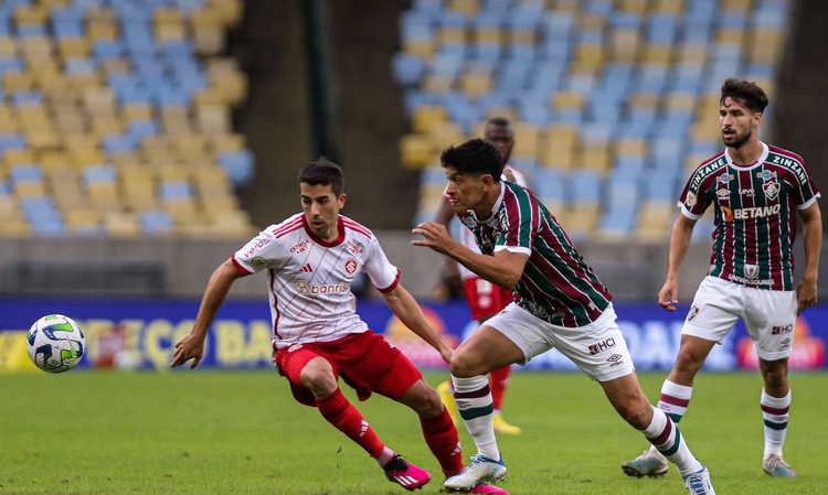 De olho na final da Libertadores, Flu e Inter jogam no Maracanã.
