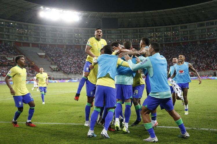Diniz afirma que Seleção venceu com méritos em Lima.