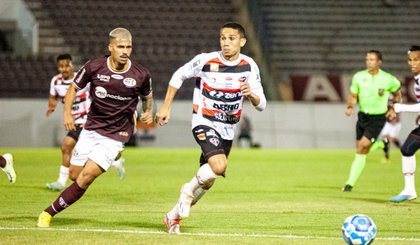 Ferroviária-SP e Ferroviário-CE empataram em 0 a 0 pelo primeiro jogo da final da Série D. (Foto: Tiago Pavini/Ferroviária SAF)