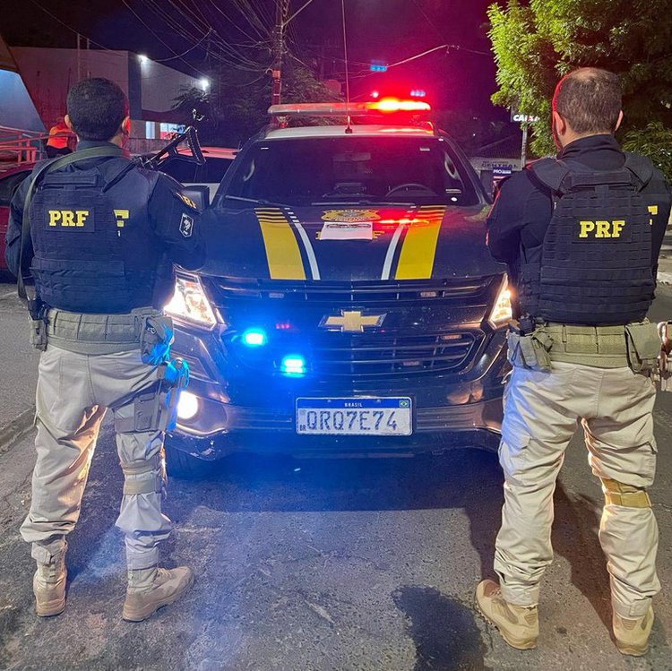 Foragido da Justiça do Distrito Federal por roubo é preso pela PRF em Floriano (PI).