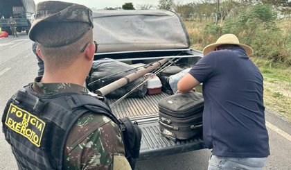 Forças Armadas combatem crimes na fronteira com Bolívia e Paraguai. (Foto: Divulgação/Ministério da Defesa)