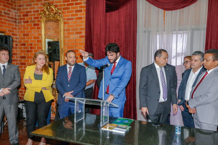Parlamentar disse que vai trabalhar pela descentralização da saúde.