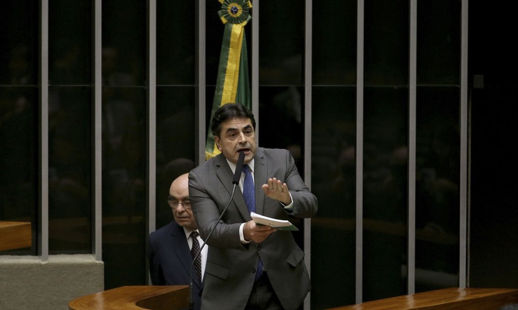 Proposta de Emenda à Constituição obteve 175 assinaturas na Câmara.