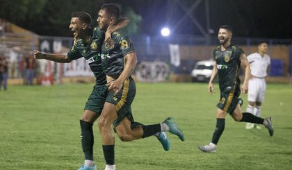 Altos venceu o Santa Cruz nos pênaltis. (Foto: Samuel Pereira/ A.A Altos)