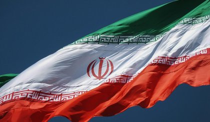 Bandeira iraniana (Foto: Sina Drakhshani / Unsplash)